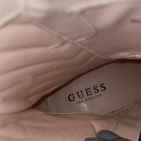 Guess Oaks “G” Logo Quilted Hiker Boots Lace Up Buckle Flap Winter White Size 8 - Picture 6 of 11